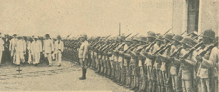 Companhia de Infantaria de defesa de São Vicente (Cabo Verde), Novembro de 1917. (Foto de João Henriques de Melo, Ilustração Portuguesa, n.º 614, p.429