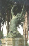 Monumento erigido em Memria das Vtimas dos Bombardeamentos do Submarino Alemo U-38 no Funchal, em 3 de Dezembro de 1916