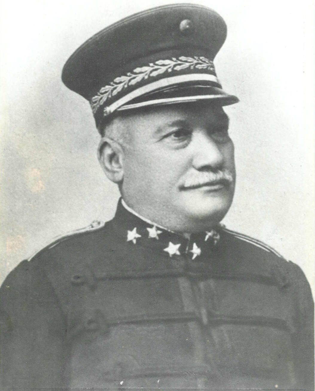  General António Oliveira Guimarães (1916-1917) 
